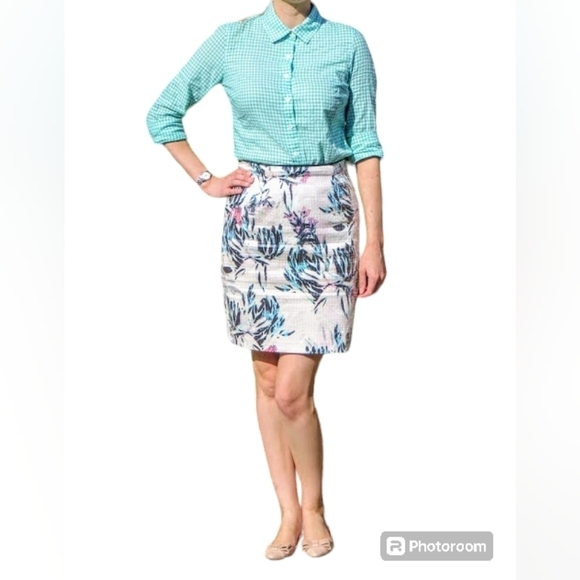H&M❤ Multicolor Floral sequin Mid skirt size 4 - Picture 1 of 7
